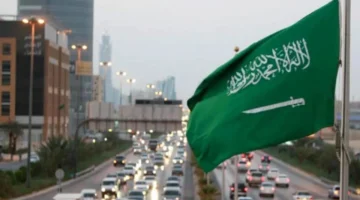 صلاحية مختصرة.. السعودية تحدد مدة تأشيرة العمرة بشهر واحد فقط بدلاً من ثلاثة أشهر